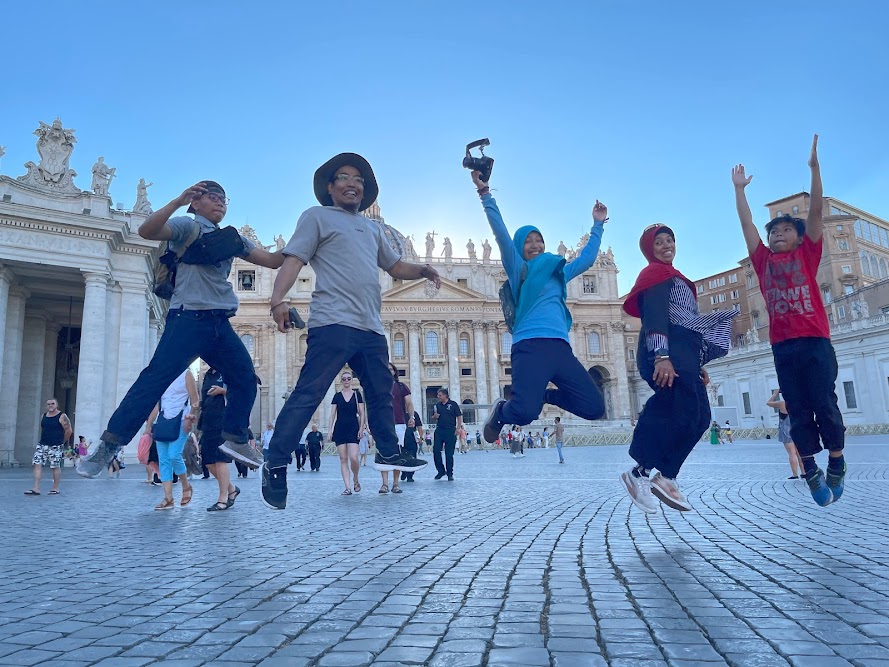 AnnasFam@St. Peter's Basilica, Vatican